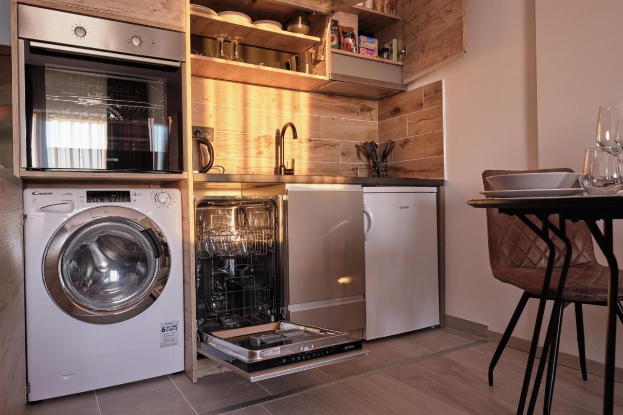 L&N Apartmani Kopaonik-Milmari Resort ภายนอก รูปภาพ