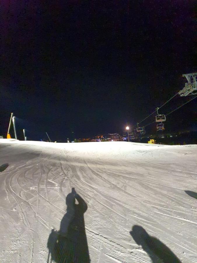 L&N Apartmani Kopaonik-Milmari Resort ภายนอก รูปภาพ