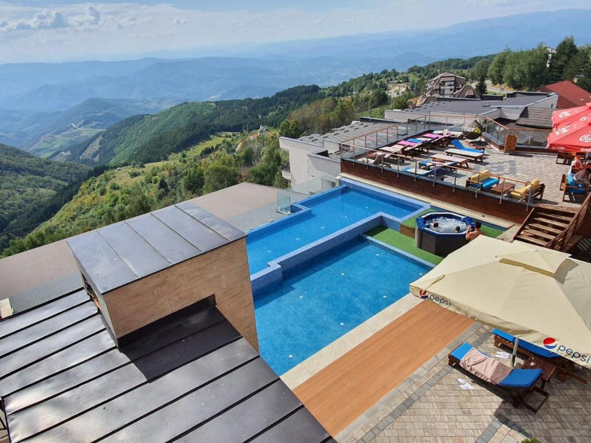 L&N Apartmani Kopaonik-Milmari Resort ภายนอก รูปภาพ