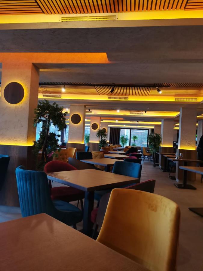 L&N Apartmani Kopaonik-Milmari Resort ภายนอก รูปภาพ